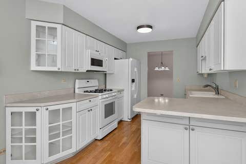 Tiny photo for 0N069 Windermere Road #2305, Winfield, IL 60190 (MLS # 12725857)
