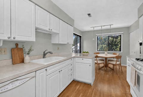 Tiny photo for 0N069 Windermere Road #2305, Winfield, IL 60190 (MLS # 12725857)