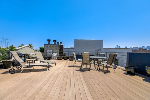 Tiny photo for 1629 W Le Moyne Street #2W, Chicago, IL 60622 (MLS # 12688597)