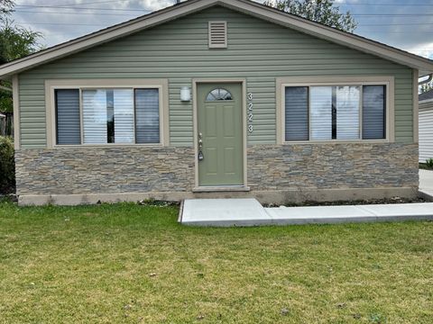 3223 Emery Lane Robbins IL 60472