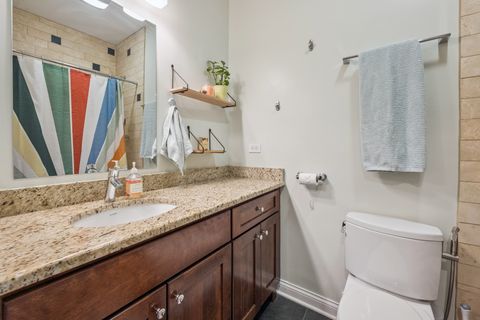 Tiny photo for 1441 W Cuyler Avenue #2E, Chicago, IL 60613 (MLS # 12466750)