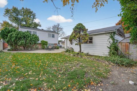 Tiny photo for 1187 S Ridge Avenue, Arlington Heights, IL 60005 (MLS # 12506392)