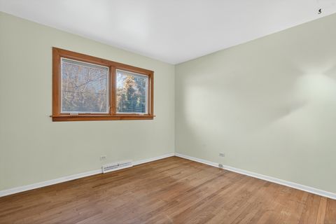 Tiny photo for 1187 S Ridge Avenue, Arlington Heights, IL 60005 (MLS # 12506392)