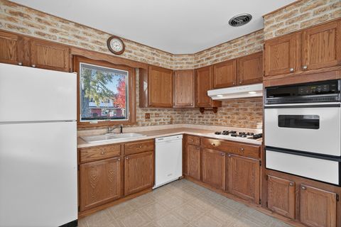 Tiny photo for 1187 S Ridge Avenue, Arlington Heights, IL 60005 (MLS # 12506392)