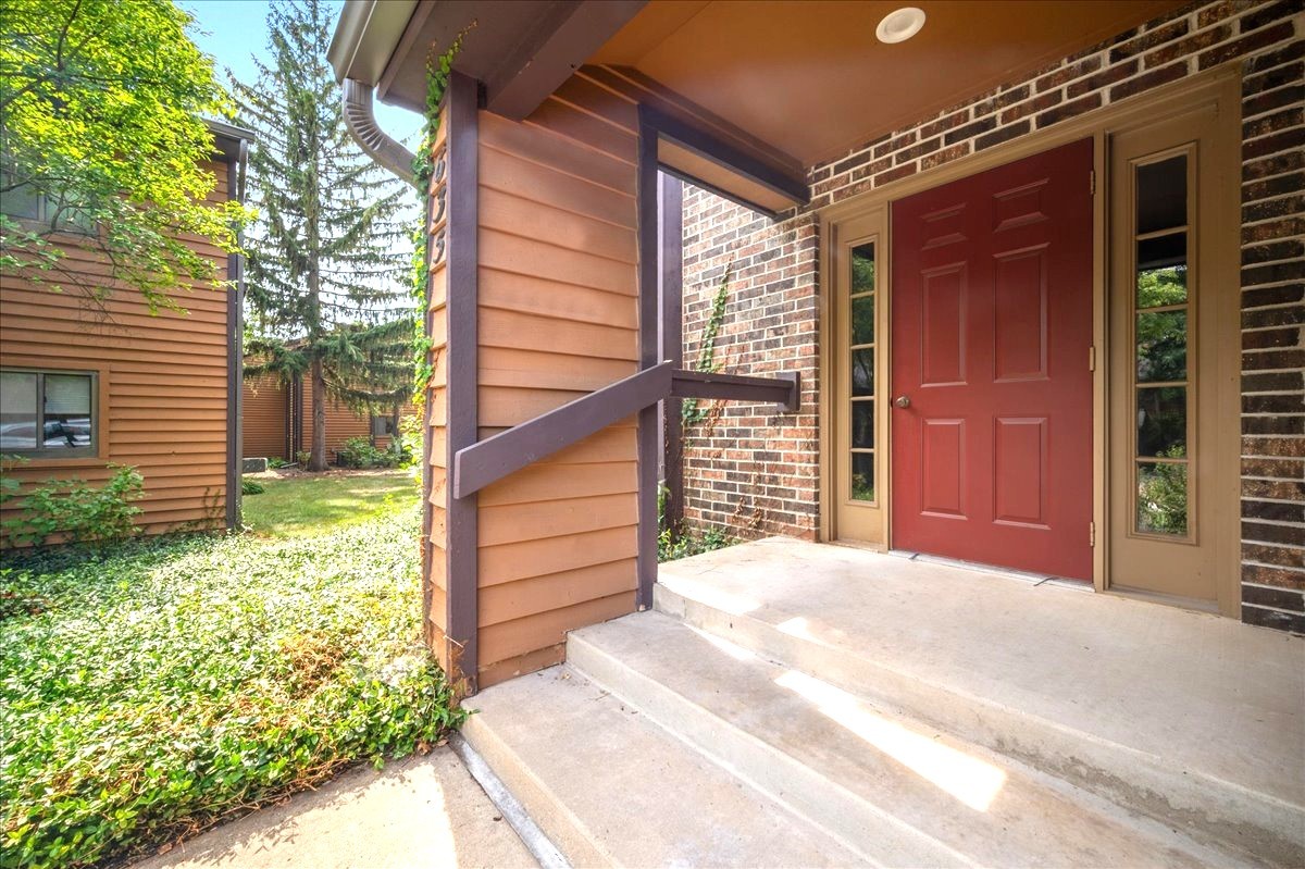 635 Waverly Drive C