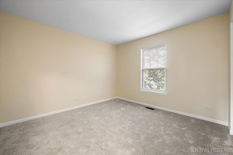 Tiny photo for 438 W Meadow Mist Lane, Round Lake, IL 60073 (MLS # 12507543)