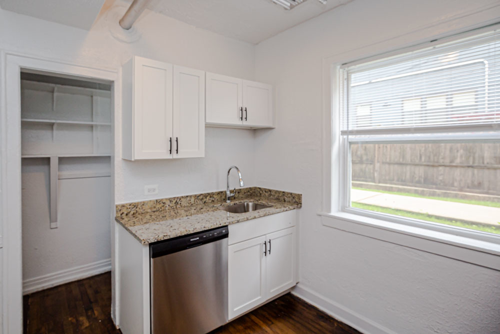 1914 N Drake Avenue GDN