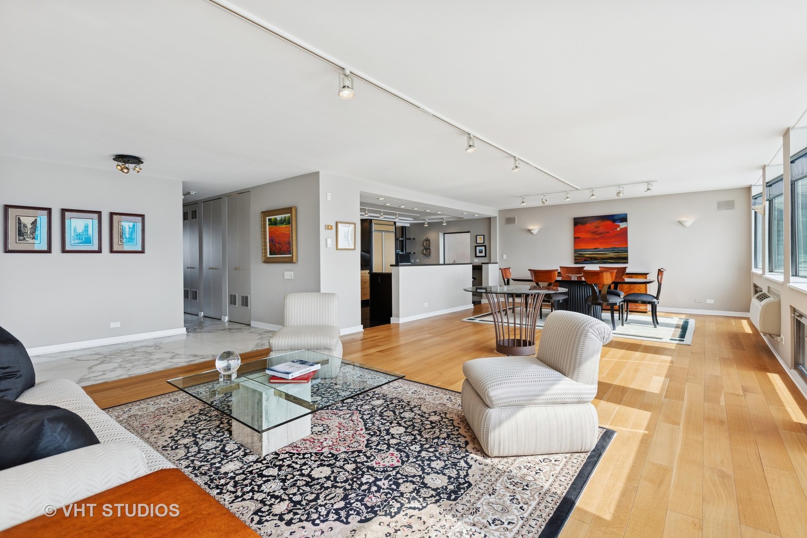 1110 N Lake Shore Drive 20N