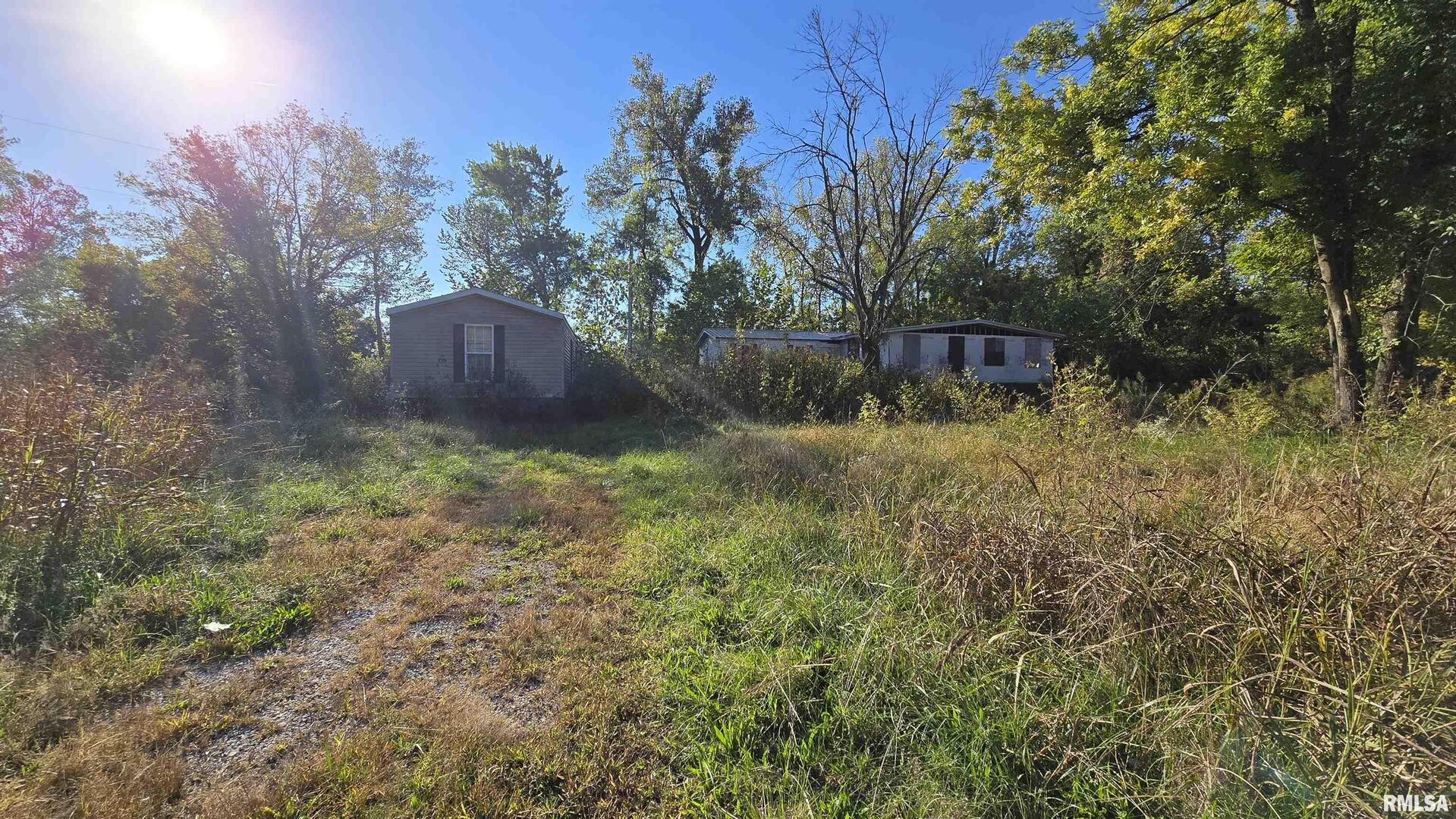 5725 W State Route 146 W