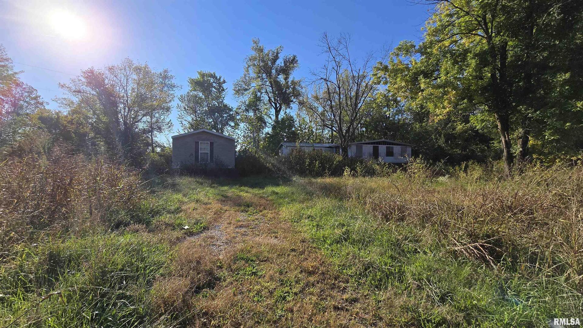5725 W State Route 146 W