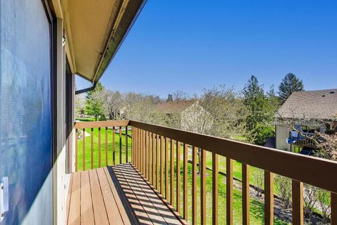 Tiny photo for 22 Jamaica Colony #1, Fox Lake, IL 60020 (MLS # 12631126)