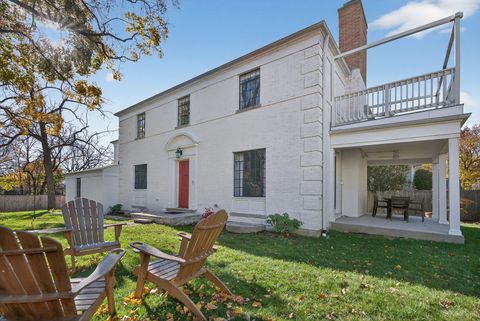 1333 Tower Road Winnetka IL 60093