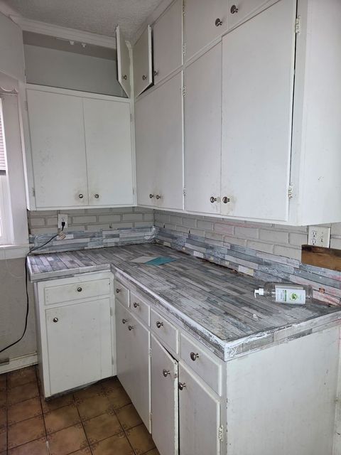 Tiny photo for 1509 42nd Street, Rock Island, IL 61201 (MLS # 12620727)