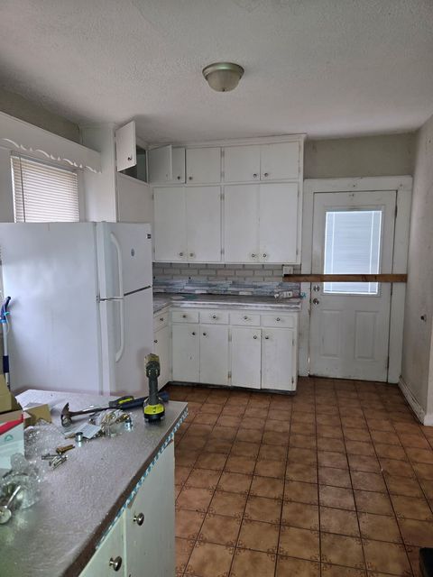 Tiny photo for 1509 42nd Street, Rock Island, IL 61201 (MLS # 12620727)