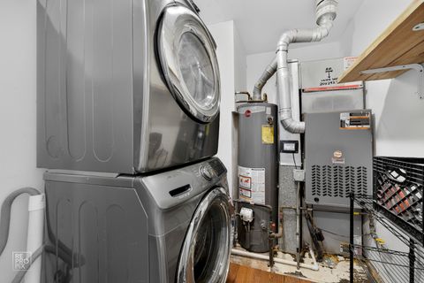 Tiny photo for 7850 Mcvicker Avenue, Burbank, IL 60459 (MLS # 12526559)