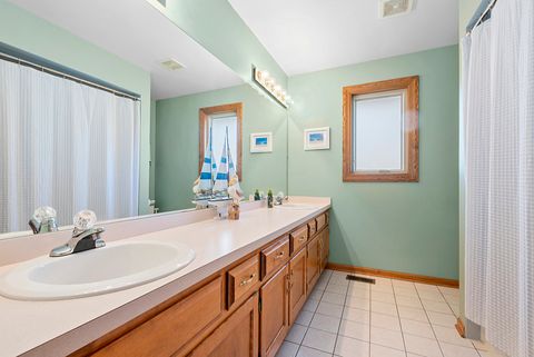 Tiny photo for 11736 Kristoffer Court, Orland Park, IL 60467 (MLS # 12524973)