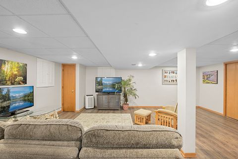 Tiny photo for 11736 Kristoffer Court, Orland Park, IL 60467 (MLS # 12524973)