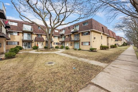 Tiny photo for Chicago, IL 60656 (MLS # 12594027)