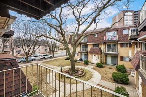 Tiny photo for Chicago, IL 60656 (MLS # 12594027)
