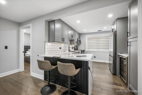 Tiny photo for Chicago, IL 60656 (MLS # 12594027)