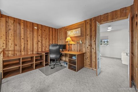 Tiny photo for 386 Holiday Drive, Lake Holiday, IL 60552 (MLS # 12626645)