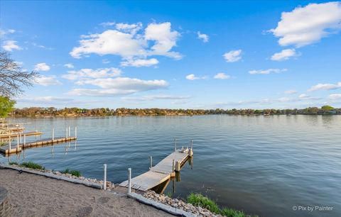 Tiny photo for 386 Holiday Drive, Lake Holiday, IL 60552 (MLS # 12626645)