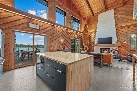 Tiny photo for 386 Holiday Drive, Lake Holiday, IL 60552 (MLS # 12626645)