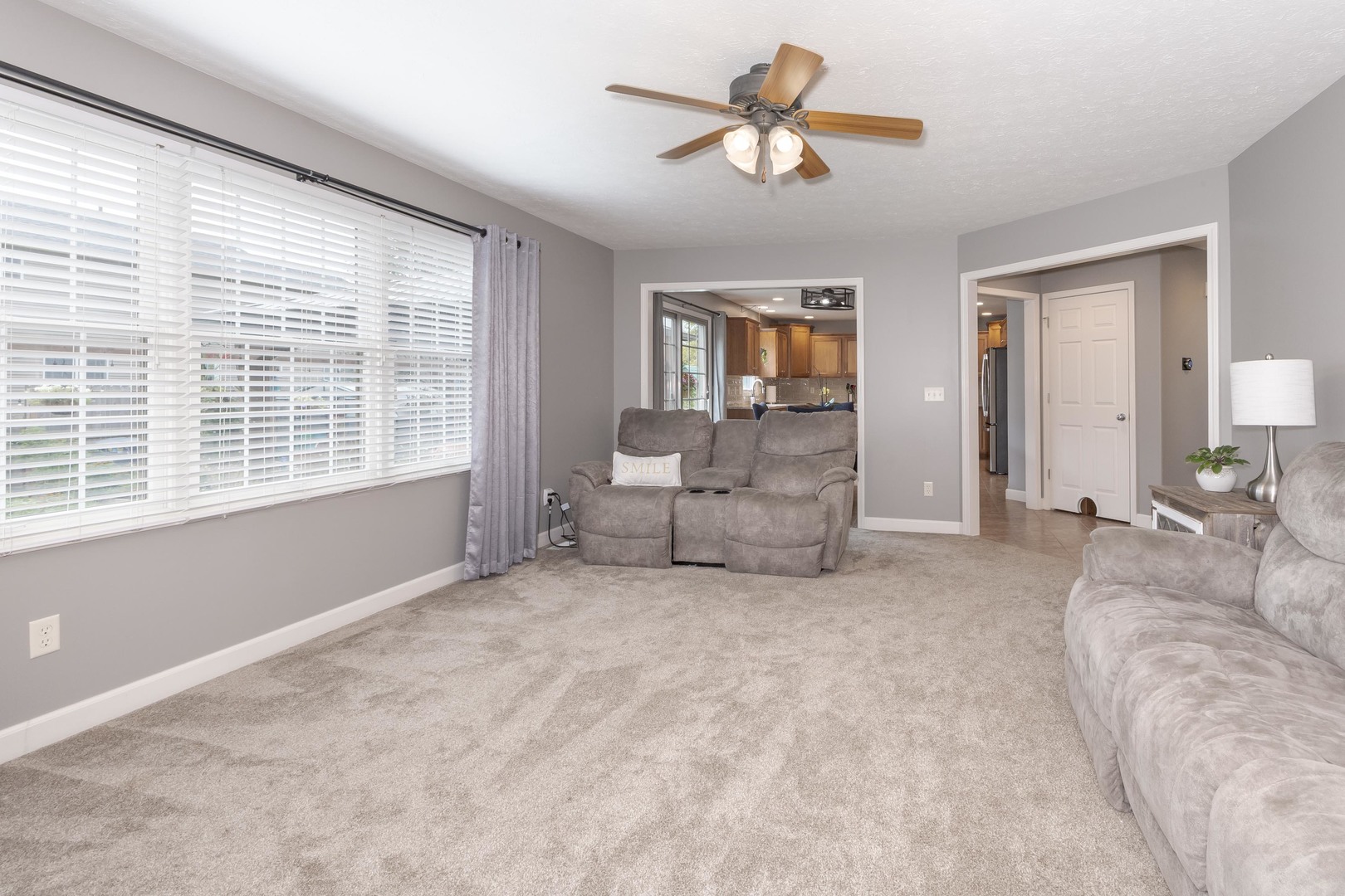 Normal, Illinois 61761, United States, 4 Bedrooms Bedrooms, ,3 BathroomsBathrooms,Residential,Contingent,196201