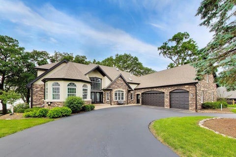 Photo of 605 Lake Shore Boulevard, Wauconda, IL 60084 (MLS # 12795674)