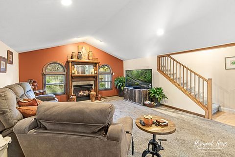 Tiny photo for 6 Phelps Court, Manteno, IL 60950 (MLS # 12488543)