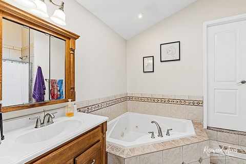 Tiny photo for 6 Phelps Court, Manteno, IL 60950 (MLS # 12488543)