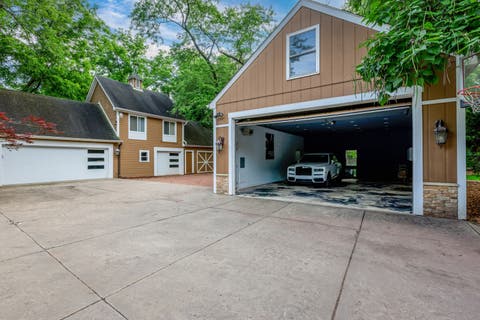 Tiny photo for 112 Brinker Road, Barrington Hills, IL 60010 (MLS # 12702832)