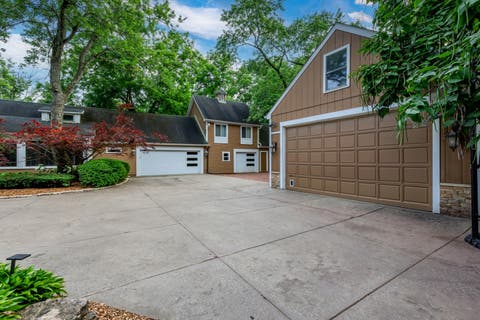 Tiny photo for 112 Brinker Road, Barrington Hills, IL 60010 (MLS # 12702832)
