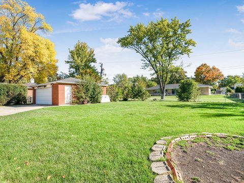 Tiny photo for 461 Springhill Drive, Roselle, IL 60172 (MLS # 12480713)