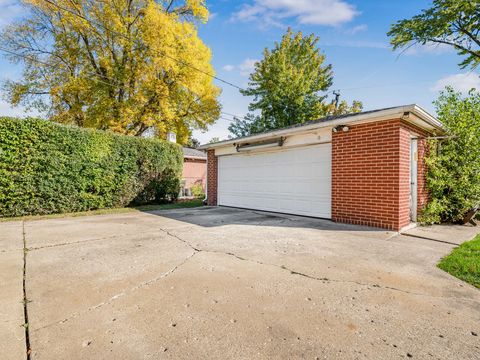 Tiny photo for 461 Springhill Drive, Roselle, IL 60172 (MLS # 12480713)