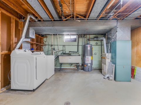 Tiny photo for 461 Springhill Drive, Roselle, IL 60172 (MLS # 12480713)