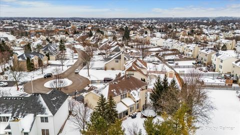 Tiny photo for 14 Margate Court, Lake In The Hills, IL 60156 (MLS # 12559909)