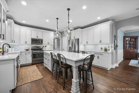 Tiny photo for 14 Margate Court, Lake In The Hills, IL 60156 (MLS # 12559909)