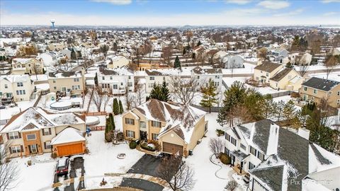 Tiny photo for 14 Margate Court, Lake In The Hills, IL 60156 (MLS # 12559909)