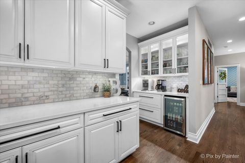 Tiny photo for 14 Margate Court, Lake In The Hills, IL 60156 (MLS # 12559909)