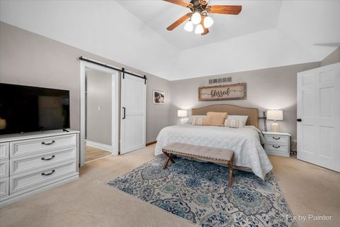 Tiny photo for 14 Margate Court, Lake In The Hills, IL 60156 (MLS # 12559909)