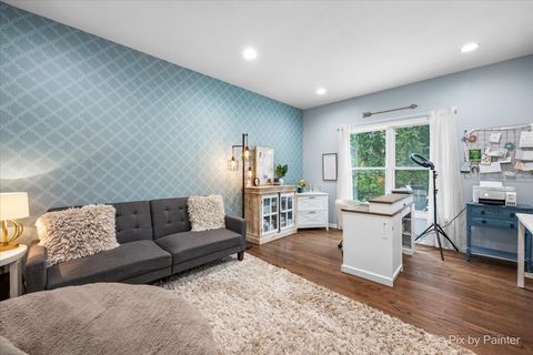 Tiny photo for 14 Margate Court, Lake In The Hills, IL 60156 (MLS # 12559909)