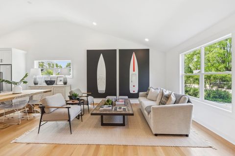 Tiny photo for 629 N Lincoln Avenue, Geneva, IL 60134 (MLS # 12564316)