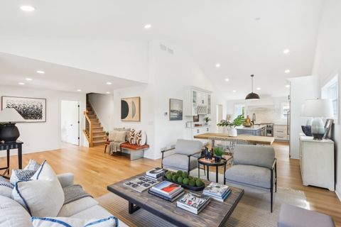 Tiny photo for 629 N Lincoln Avenue, Geneva, IL 60134 (MLS # 12564316)