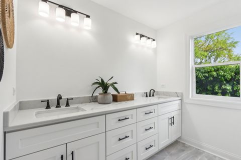 Tiny photo for 629 N Lincoln Avenue, Geneva, IL 60134 (MLS # 12564316)