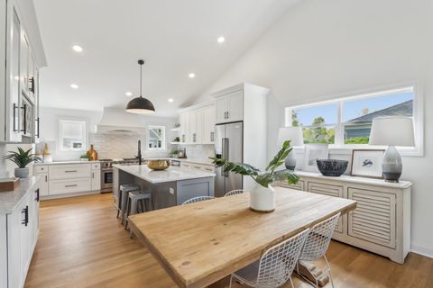 Tiny photo for 629 N Lincoln Avenue, Geneva, IL 60134 (MLS # 12564316)