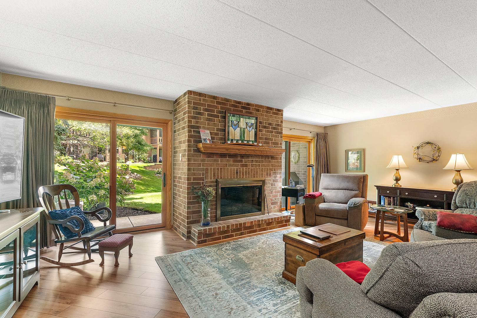 13302 S OAKVIEW Court 1FR