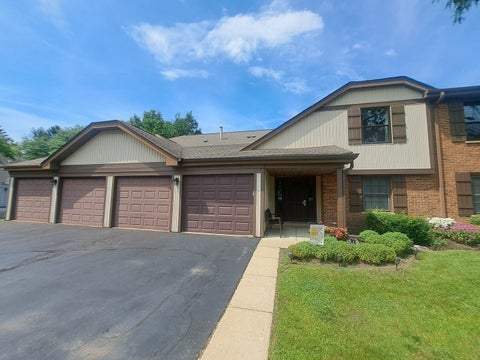 Photo of 1232 Plum Tree Court #A1, Schaumburg, IL 60193 (MLS # 12700954)