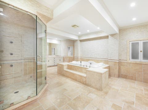 Tiny photo for 1009 Kings Lane, Glenview, IL 60025 (MLS # 12703357)