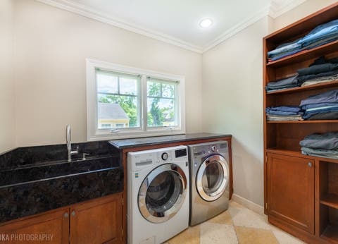Tiny photo for 1009 Kings Lane, Glenview, IL 60025 (MLS # 12703357)